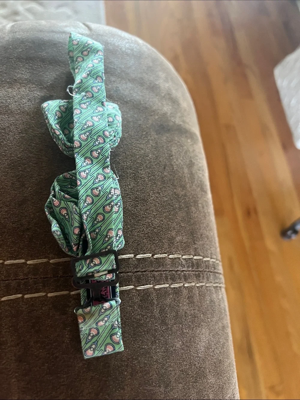 Vineyard Vines Mint Green and Pink Paisley Kids Tie
